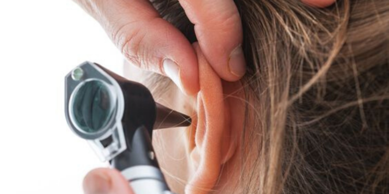 Traiter les infections de l'oreille n'a jamais été aussi simple - cela vous surprendra